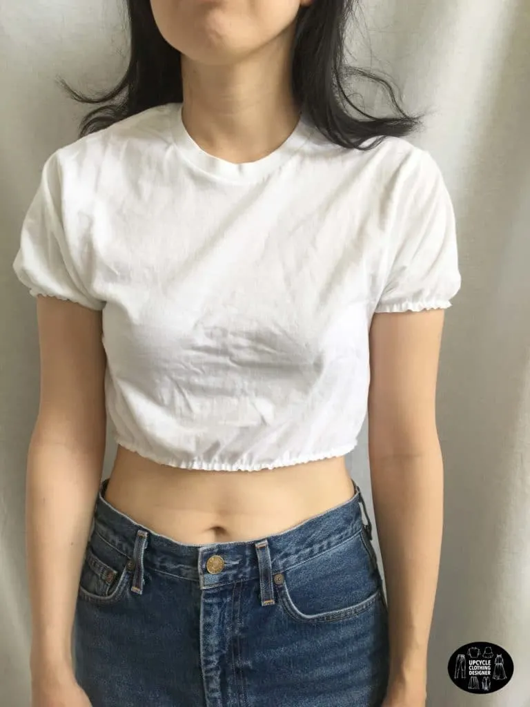 Puff sleeve crop top front view