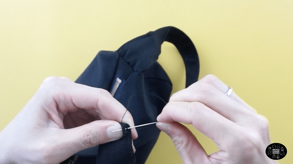 ¼" fold the end of the shoulder strap and hand sew