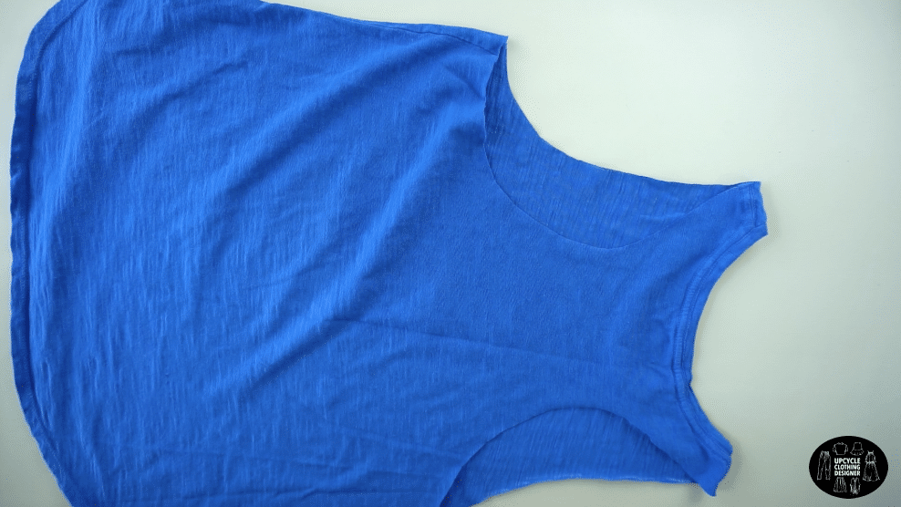 Alter the armhole opening on both sides to make a tank top.