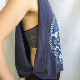 Sideview of the no sew muscle tank from t-shirt.