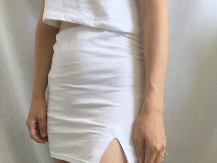 Sideview of the side slit mini skirt from a t-shirt