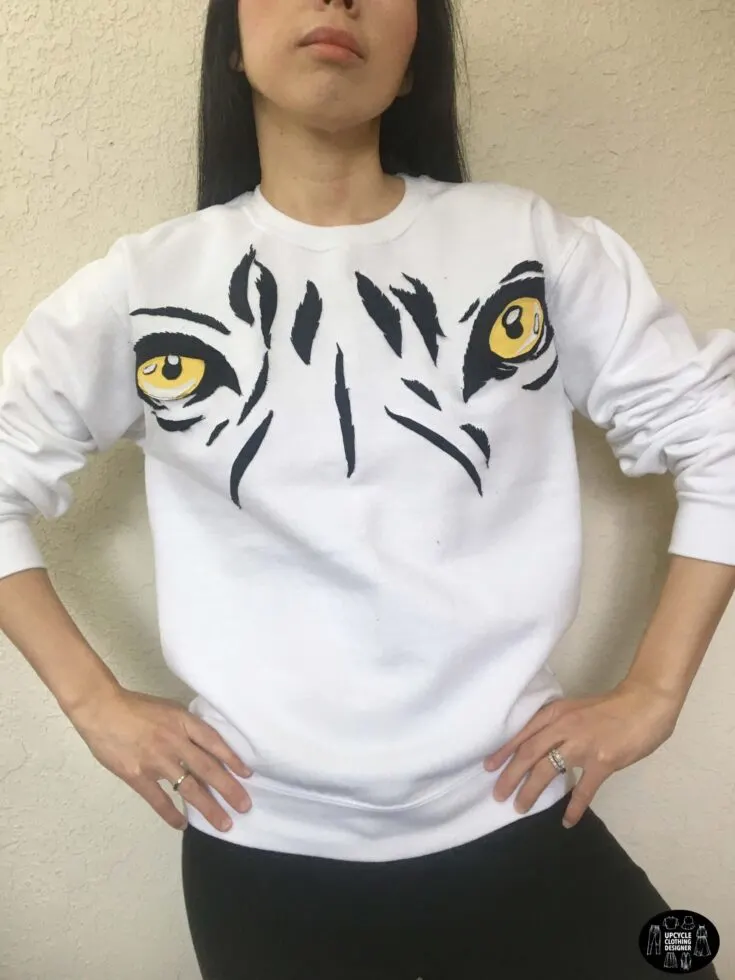 Tiger graphic applique oversized sweatshirt front