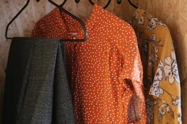 How To Make Your Clothes Smell Good Instantly – Fashion Wanderer