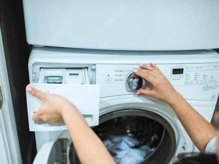 Homemade Laundry Detergent Recipes That Keep Clothes Fresh and Clean