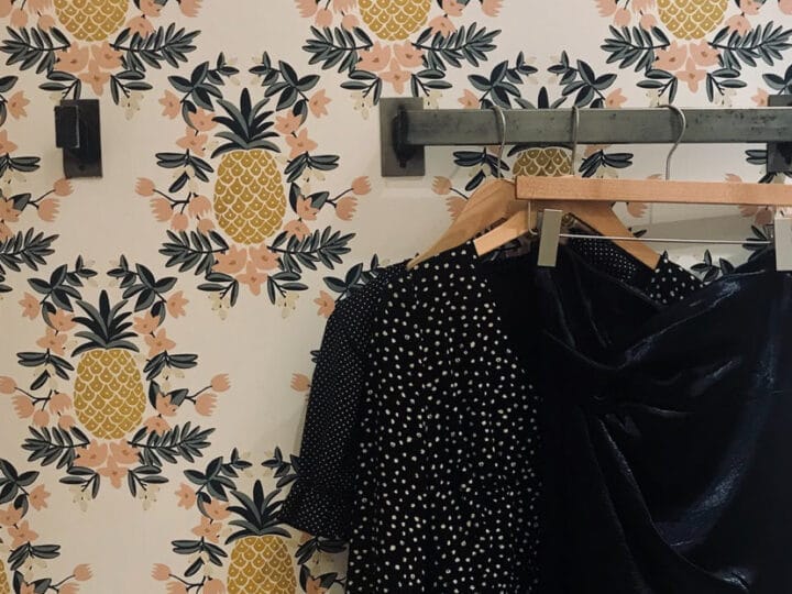 How To Make Your Clothes Smell Good Instantly