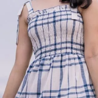 Difference between shirring and smocking