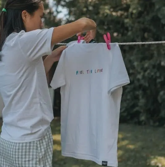 Best way to wash t-shirts by hand