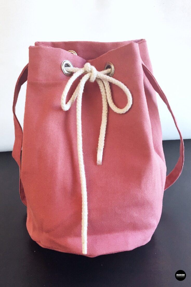 Ollie bucket bag front side view