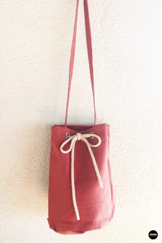 Ollie bucket bag front view